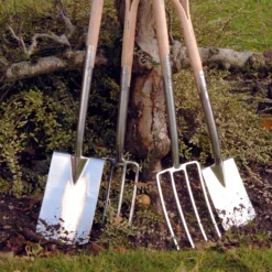 Burgon & Ball Square Digging Spade -Bestway Garden Sales Store burgon ball square digging spade5019360008620 01i bq