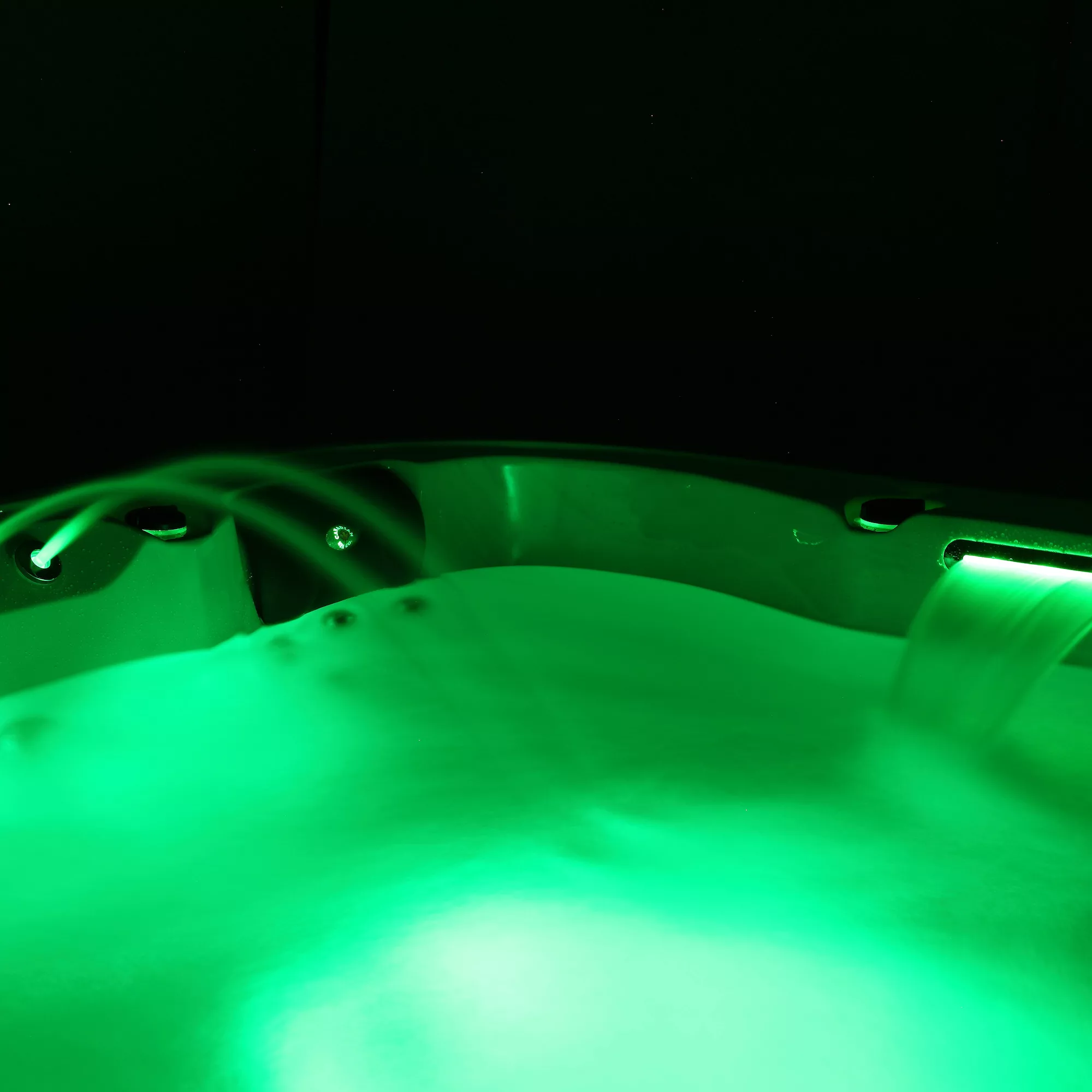 Canadian Spa Company Cambridge 6 Person Hot Tub 8 Canadian Spa Company Cambridge 6 Person Hot Tub - Image 8