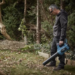 Erbauer EXT Cordless 18V ELB18-Li - KIT Garden Blower -Bestway Garden Sales Store erbauer ext cordless 18v elb18 li kit garden blower3663602461999 01i