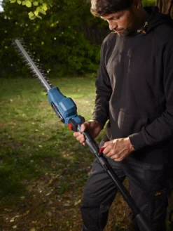 Erbauer Pole 18V 450mm EPHT18-Li - KIT Cordless Hedge Trimmer -Bestway Garden Sales Store erbauer pole 18v 450mm epht18 li kit cordless hedge trimmer3663602418252 13i