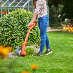 Flymo EasiTrim 250 18V 250mm Cordless Grass Trimmer -Bestway Garden Sales Store flymo easitrim 250 18v 250mm cordless grass trimmer7392930760943 05i bq