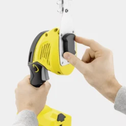 Karcher GSH 18-20 18V 200mm Cordless Hedge Trimmer - BARE -Bestway Garden Sales Store karcher gsh 18 20 18v 200mm cordless hedge trimmer bare4054278547985 41c bq