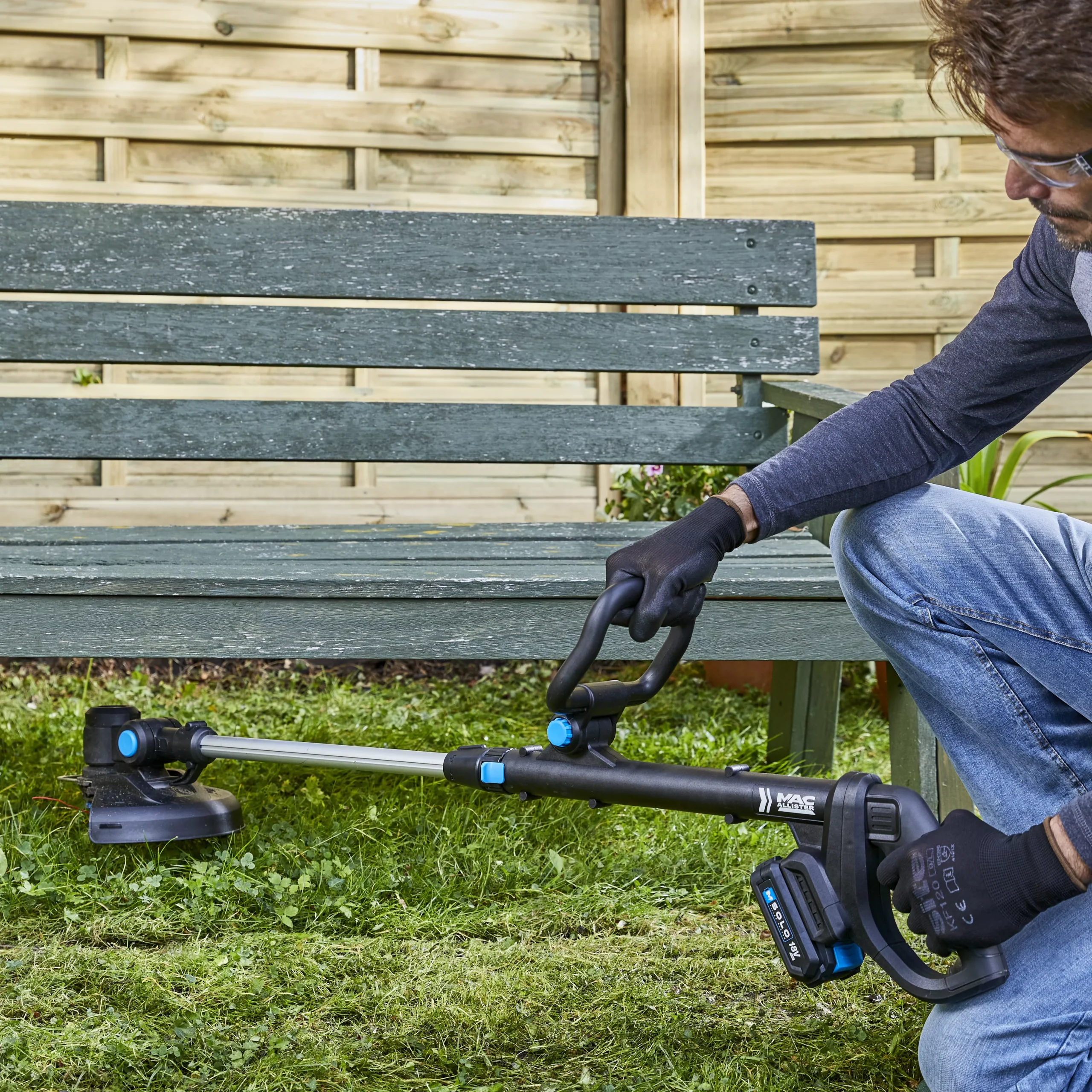 Mac Allister Solo 18V 250mm Cordless Grass Trimmer MGT1825-Li 2 Mac Allister Solo 18V 250mm Cordless Grass Trimmer MGT1825-Li - Image 2