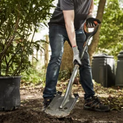 Magnusson Pointed Digging Spade -Bestway Garden Sales Store magnusson pointed digging spade5059340086682 01i